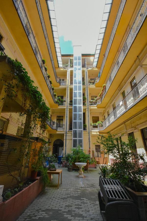 Perfect Place In Central Budapest For 2-4 People Exterior photo